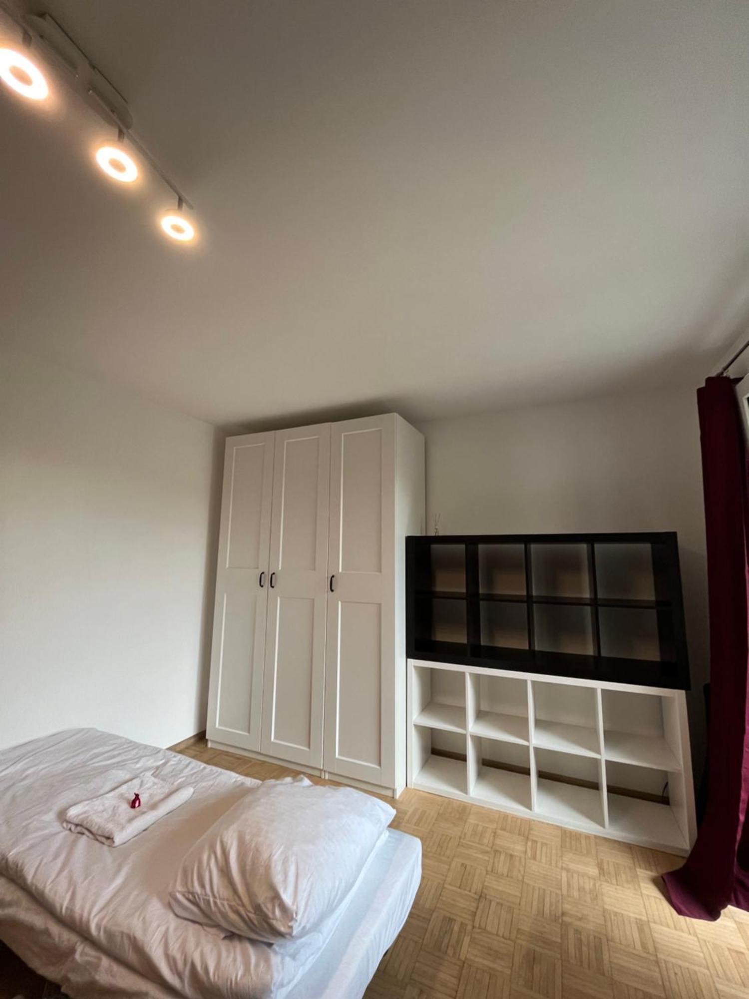 Bema Guest House - City Centre Breslau Zimmer foto